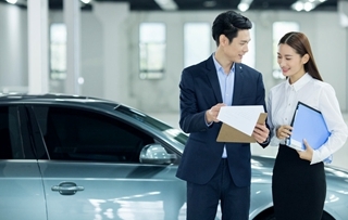 杭州电动汽车租赁一年不到2万 绿色出行新风尚